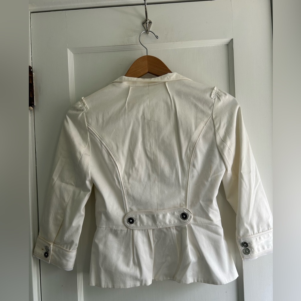 White Ruffled Front Blazer Jacket - Picture 2 of 3